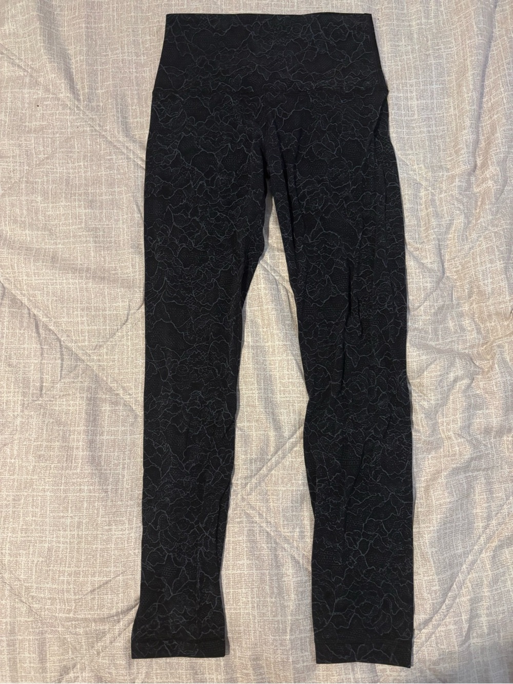 lululemon athletica Black Floral-Textured Leggings